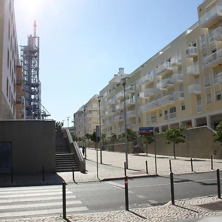 Apartment Apartamento Parque Das Nacoes 4f Lisbon